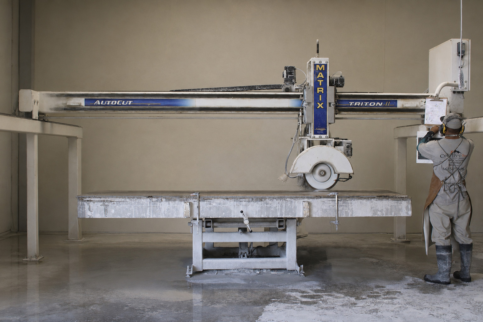 Matrix Triton II bridge saw in the Creative Stone shop